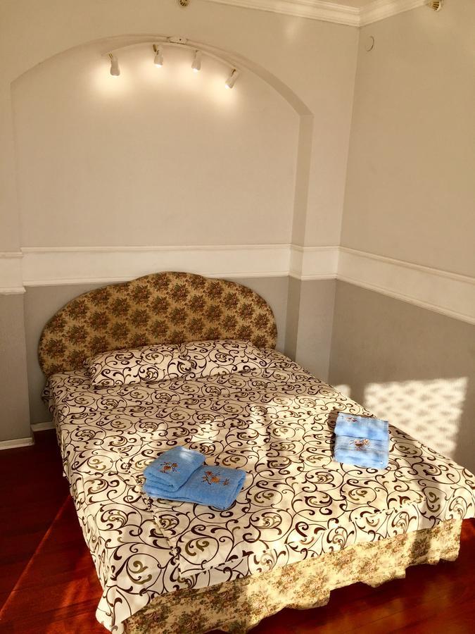 Pectoral On Khortytsia Hotel Zaporizhia Ngoại thất bức ảnh